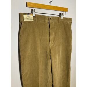 NWT Khaki Rountree & Yorke Outdoor Natural Fit Corduroy Pants - (Men's‎ 34 x 30)